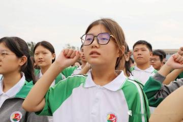 PG在线网站-运动员尽心全力，谱写奇迹传奇