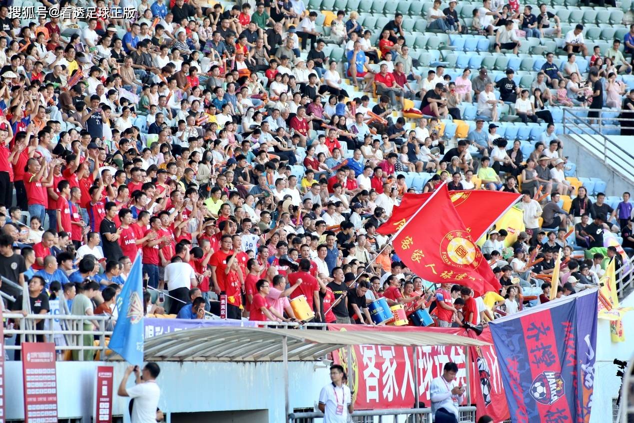 PG电子试玩官网-欧预赛场面火爆，球迷热情高涨可见一斑